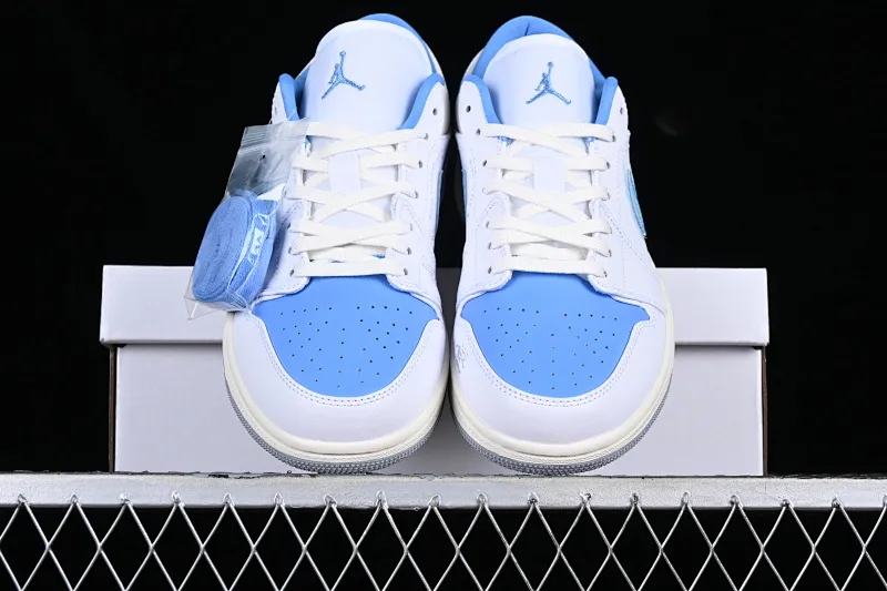 All categories Air Jordan Jordan series basketball shoes Air Jordan 1 Low Air Jordan 1 Low "Born To Fly" AJ1 Joe 1 blue and white flame FJ7219-441